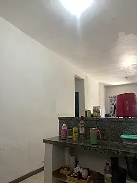 Snapshot of Bruna551 chatting on April 4, 2026, 2:12 pm Bruna551 online show from April 4, 2026, 2:12 pm