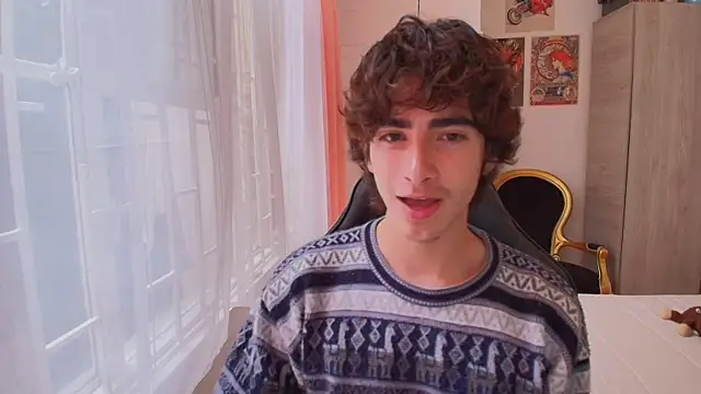 Nude Boy18 online show from October 13, 2025, 6:20 pm