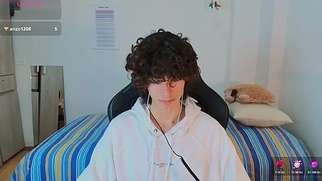 Snapshot of Nude_Boy18 chatting on February 24, 2026, 2:34 am Nude Boy18 online show from February 24, 2026, 2:34 am