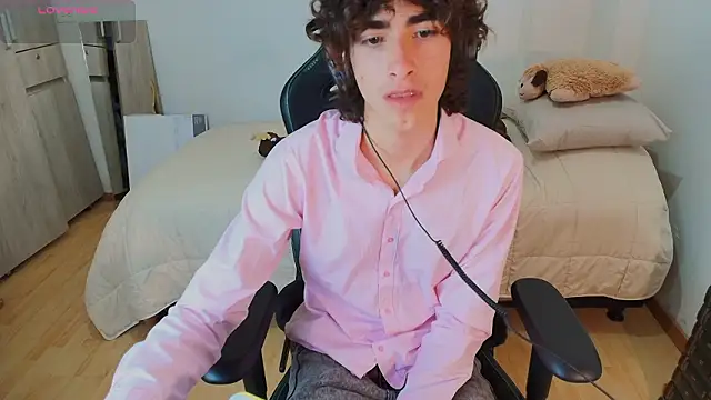 Snapshot of Nude_Boy18 chatting on February 14, 2026, 7:19 am Nude Boy18 online show from February 14, 2026, 7:19 am