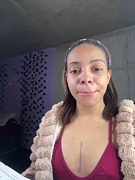 yumi hanna online show from February 11, 2026, 1:16 am