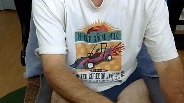 funone1999 online show from October 2, 2025, 8:45 pm