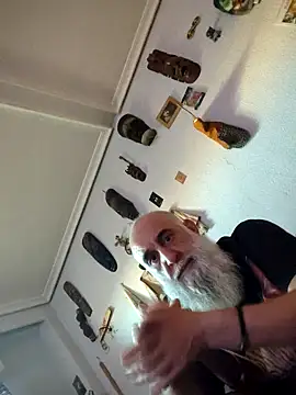 Snapshot of barbaszztop chatting on February 20, 2026, 7:32 am barbaszztop online show from February 20, 2026, 7:32 am