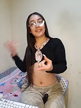 Snapshot of StefaniaFoxx_ chatting on February 28, 2026, 6:24 am StefaniaFoxx online show from February 28, 2026, 6:24 am