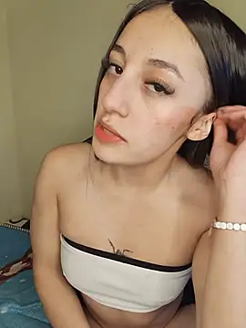 StefaniaFoxx  online show from July 4, 2026, 6:42 am