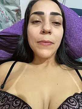 lucioliveira online show from April 21, 2026, 2:23 pm