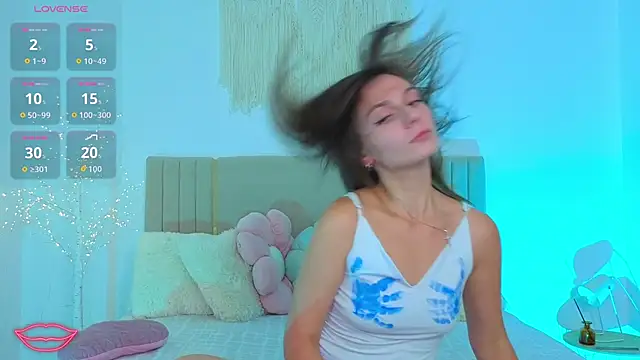 Little mia   online show from October 5, 2025, 10:00 pm