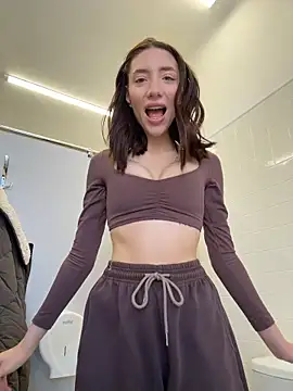 Snapshot of BallerinaCappuccino_ chatting on February 21, 2026, 7:32 am BallerinaCappuccino online show from February 21, 2026, 7:32 am