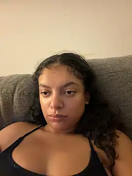allybluee777 online show from May 10, 2026, 4:49 am