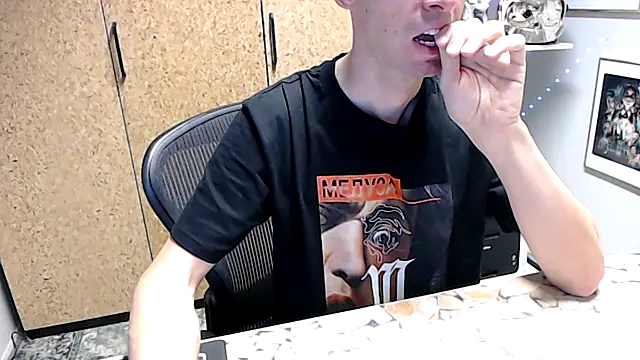 Snapshot of sakiramissy chatting on October 10, 2025, 6:03 am sakiramissy online show from October 10, 2025, 6:03 am