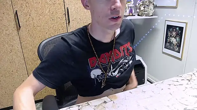 Snapshot of sakiramissy chatting on September 17, 2025, 6:04 am sakiramissy online show from September 17, 2025, 6:04 am