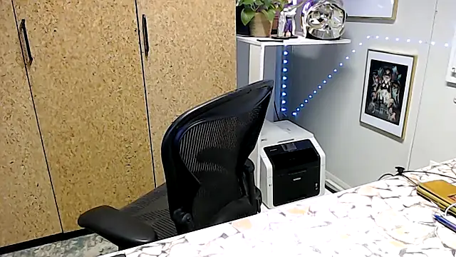 Snapshot of sakiramissy chatting on October 14, 2025, 11:55 am sakiramissy online show from October 14, 2025, 11:55 am