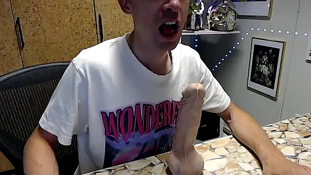 Snapshot of sakiramissy chatting on October 13, 2025, 6:04 am sakiramissy online show from October 13, 2025, 6:04 am