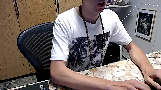 Snapshot of sakiramissy chatting on October 24, 2025, 5:39 am sakiramissy online show from October 24, 2025, 5:39 am