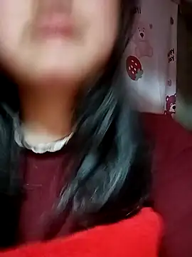 XoiXoi232 online show from March 12, 2026, 3:23 am