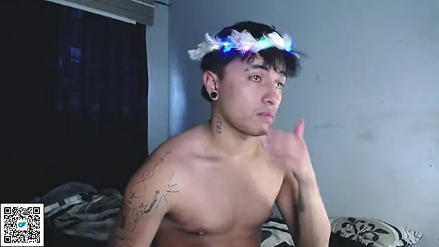 Snapshot of boylatin_7 chatting on September 20, 2025, 6:24 pm boylatin 7 online show from September 20, 2025, 6:24 pm