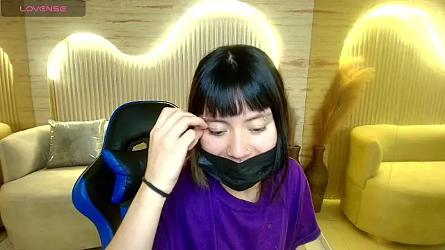 Snapshot of tasty_morita_r chatting on November 17, 2025, 2:32 pm tasty morita r online show from November 17, 2025, 2:32 pm