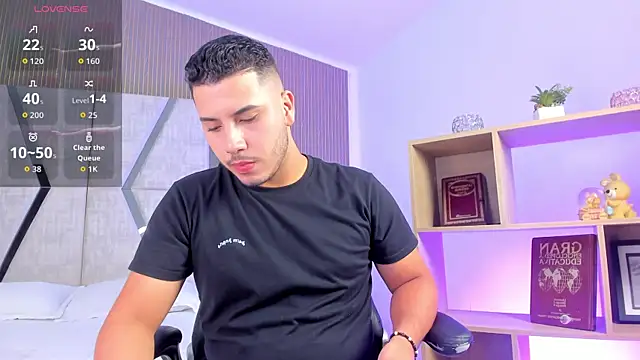 Snapshot of Axel_grey_ chatting on March 29, 2026, 1:35 pm Axel grey online show from March 29, 2026, 1:35 pm