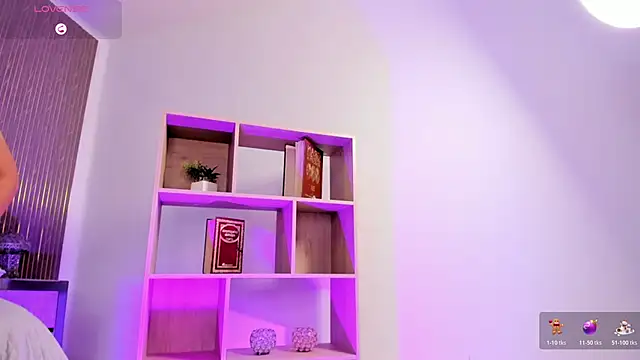 Snapshot of Axel_grey_ chatting on January 31, 2026, 7:12 pm Axel grey online show from January 31, 2026, 7:12 pm