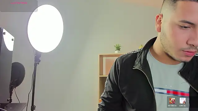 Snapshot of Axel_grey_ chatting on March 14, 2026, 12:22 pm Axel grey online show from March 14, 2026, 12:22 pm