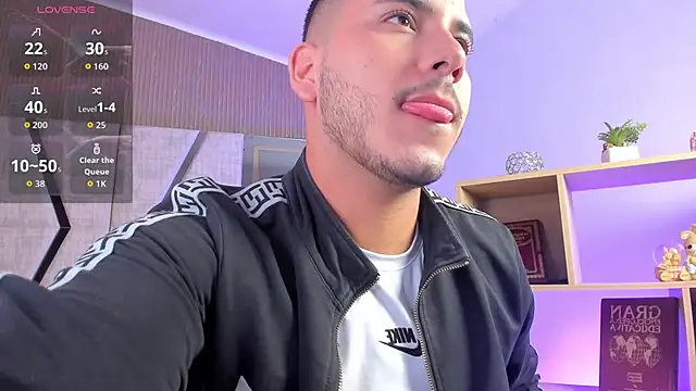 Snapshot of Axel_grey_ chatting on March 30, 2026, 12:39 pm Axel grey online show from March 30, 2026, 12:39 pm