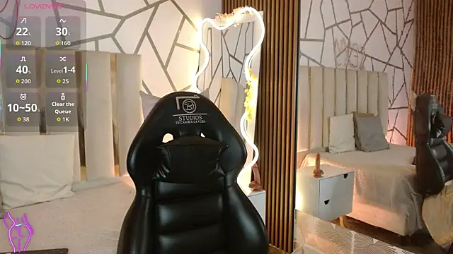 CYRUS TAY online show from January 10, 2026, 12:00 pm