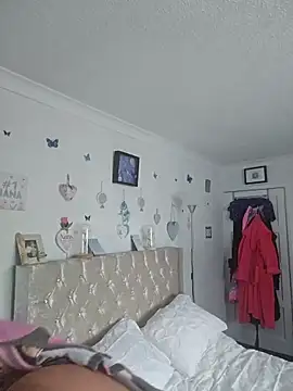 Angeldelightt online show from October 9, 2025, 3:34 pm