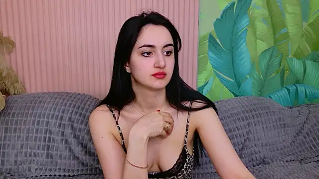 Elizabeth Meyer online show from April 18, 2026, 5:32 am