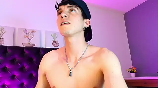 Jheampiiero online show from March 15, 2026, 8:32 am