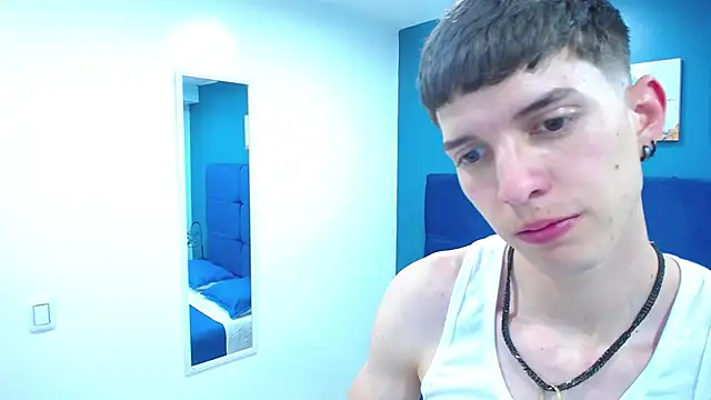 Jheampiiero online show from September 10, 2025, 1:54 pm