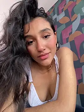 Snapshot of ValentiinaCruz chatting on October 10, 2025, 7:58 pm ValentiinaCruz online show from October 10, 2025, 7:58 pm