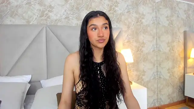 Snapshot of ValentiinaCruz chatting on November 3, 2025, 6:33 pm ValentiinaCruz online show from November 3, 2025, 6:33 pm