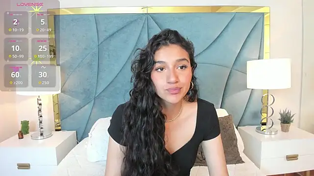 Snapshot of ValentiinaCruz chatting on September 14, 2025, 6:30 pm ValentiinaCruz online show from September 14, 2025, 6:30 pm