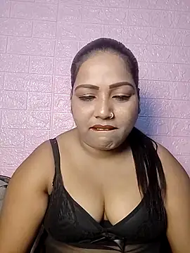 hornypriya696 online show from October 18, 2025, 6:10 pm