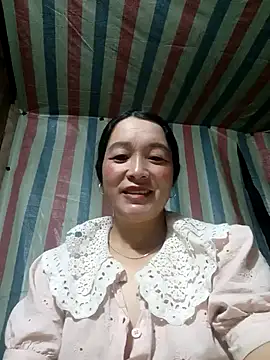 Snapshot of Bliss_rose chatting on September 30, 2025, 11:33 pm Bliss rose online show from September 30, 2025, 11:33 pm