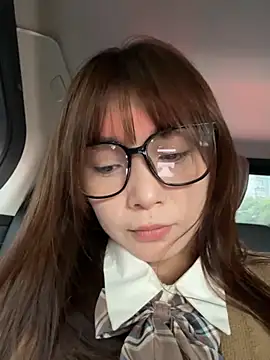 xiaoqiao ss online show from October 20, 2025, 6:04 am