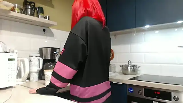 Arri elle online show from December 5, 2025, 12:10 am