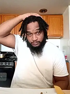 Snapshot of Longthickdick33 chatting on March 24, 2026, 2:28 pm Longthickdick33 online show from March 24, 2026, 2:28 pm