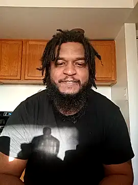 Snapshot of Longthickdick33 chatting on April 14, 2026, 11:48 am Longthickdick33 online show from April 14, 2026, 11:48 am