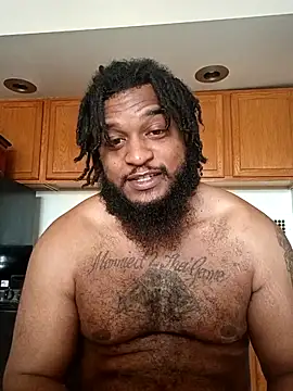 Snapshot of Longthickdick33 chatting on April 1, 2026, 12:39 pm Longthickdick33 online show from April 1, 2026, 12:39 pm