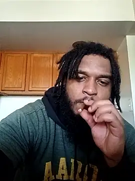 Snapshot of Longthickdick33 chatting on April 10, 2026, 7:43 pm Longthickdick33 online show from April 10, 2026, 7:43 pm