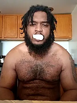 Snapshot of Longthickdick33 chatting on April 6, 2026, 1:45 pm Longthickdick33 online show from April 6, 2026, 1:45 pm