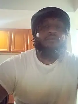 Snapshot of Longthickdick33 chatting on March 1, 2026, 5:07 am Longthickdick33 online show from March 1, 2026, 5:07 am