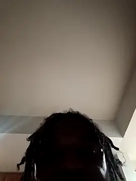 Snapshot of Longthickdick33 chatting on February 13, 2026, 3:39 am Longthickdick33 online show from February 13, 2026, 3:39 am