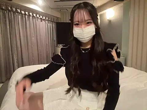 nano-da-u online show from November 8, 2025, 2:09 pm