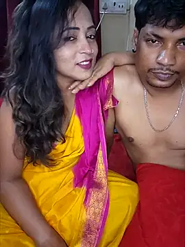 Hotbhabi305 online show from September 12, 2025, 6:29 pm