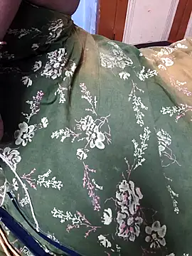 TAMIL ELAKKIYA online show from October 4, 2025, 1:45 pm