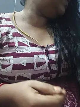 Snapshot of TAMIL_ELAKKIYA chatting on July 25, 2026, 4:24 pm TAMIL ELAKKIYA online show from July 25, 2026, 4:24 pm