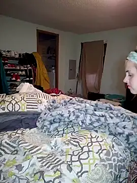 JuicyExxxperience online show from November 11, 2025, 12:11 pm