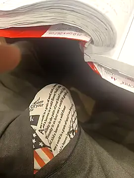 hotboy43339 online show from October 8, 2025, 9:00 am